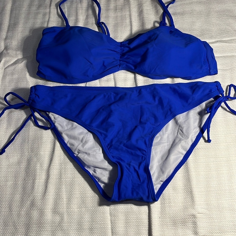 Bikini Bandeau padded top with adjustable straps Size L